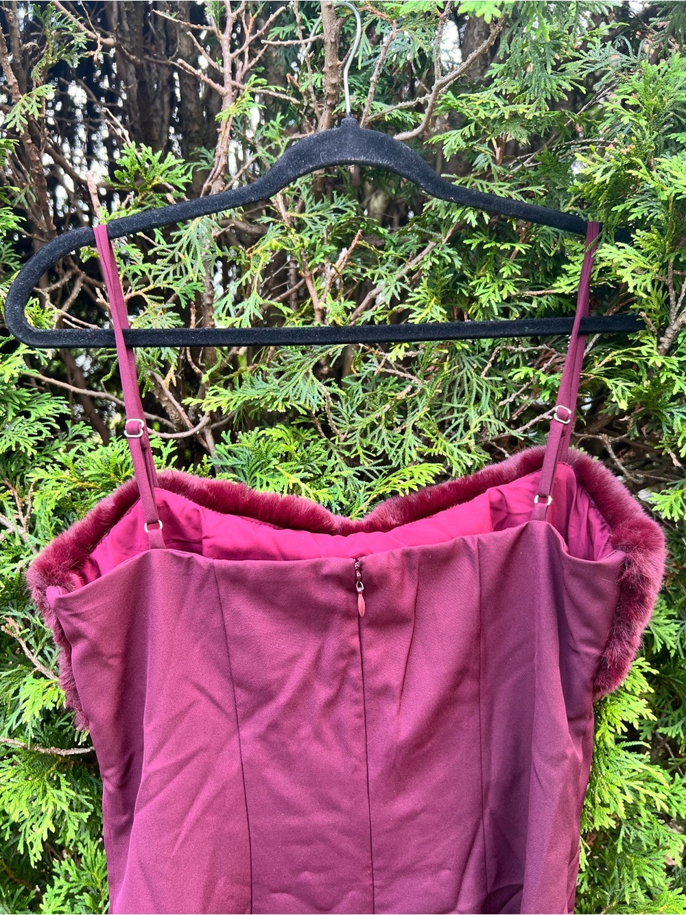 naked wardrobe burgundy faux fur trim mini dress - Picture 4 of 6